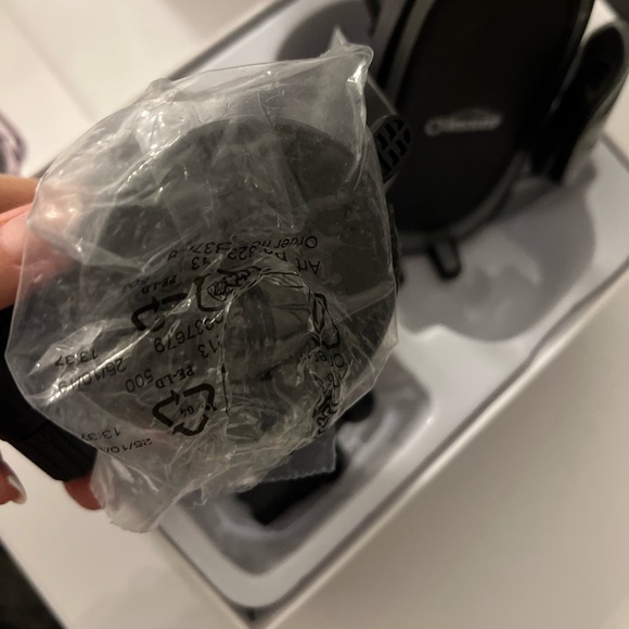 Wireless car  charger and phone holder - Picture 7 of 11